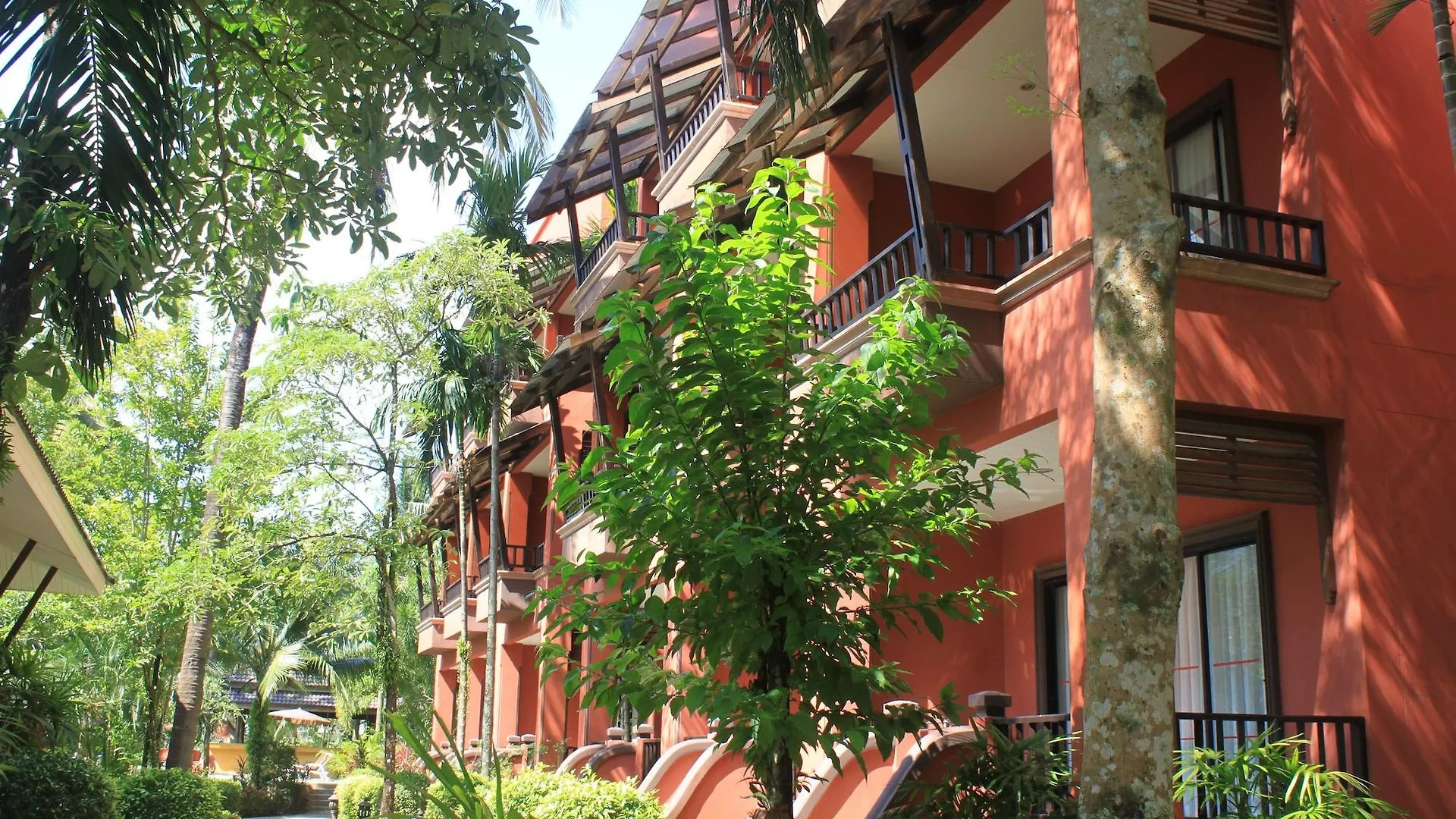 Sudala Beach Resort Khao Lak 3*,